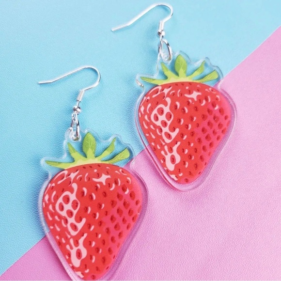 Berry Sweet Summer Earrings - Dazzling Strawberry Dangles!🍓✨ NWT Summertime Fun - Picture 2 of 5